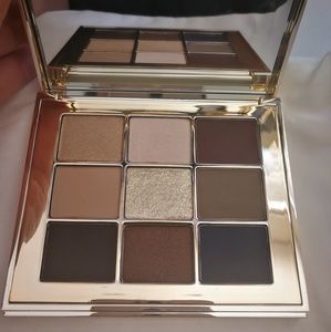Bobbi Brown caviar and rubies palette